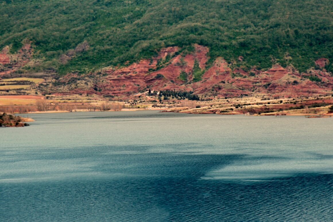 Lac du Salagou